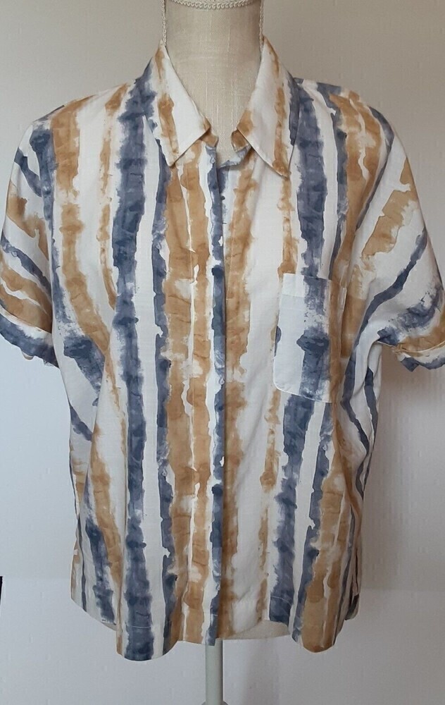 Ann Taylor Factory Cuffed Capped Sleeve Button Up Blouse  Size M